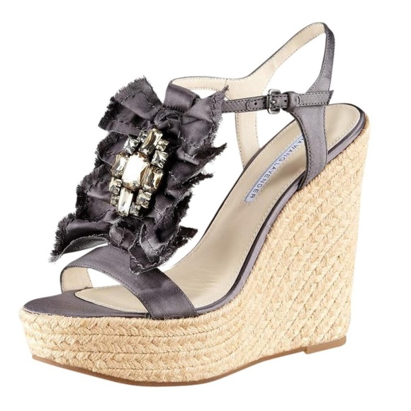 vera wang lavender shoes